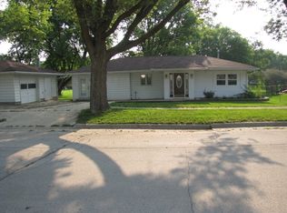 116 Vine St, Lake View, IA 51450