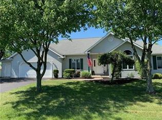 5011 Trexler Rd, Schnecksville, PA 18078