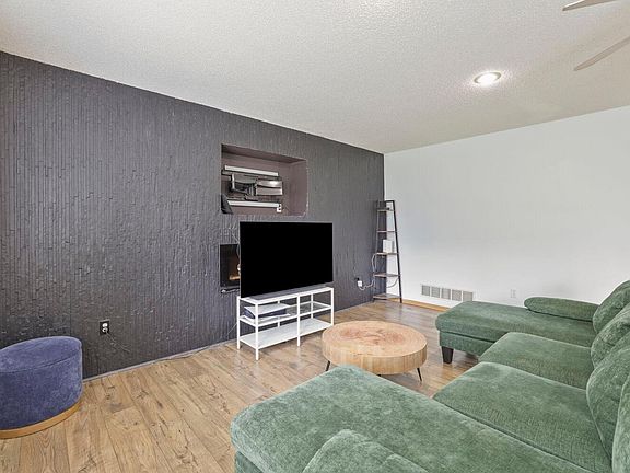4th image of 2068 124th Ln NW