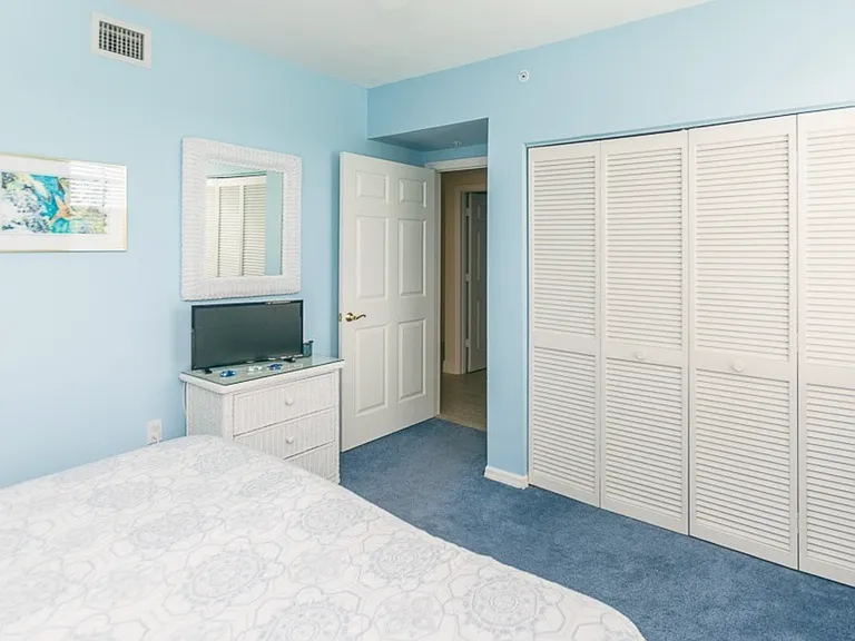 33 Bluebill Ave #304 — Photo 6