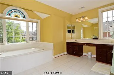 2181 Harithy Dr — Photo 16