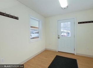 272 Narrow View Ln, Fairbanks, AK 99712