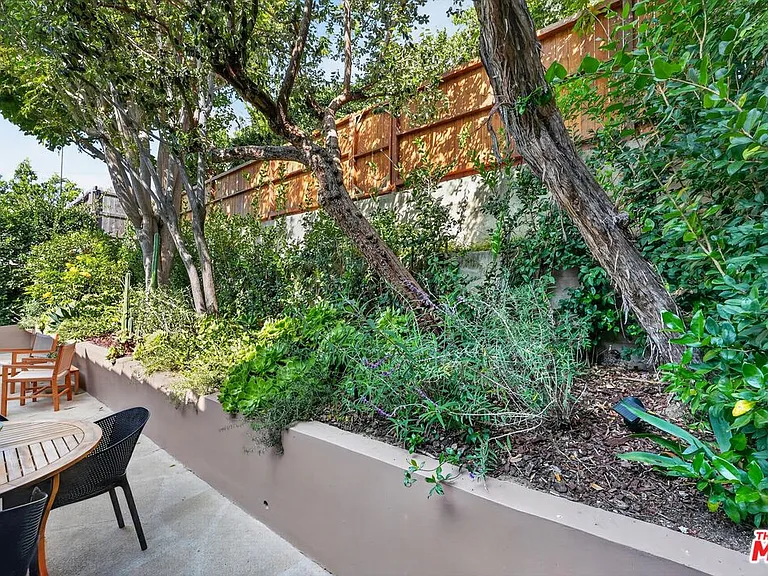 1515 Rendall Pl — Photo 35