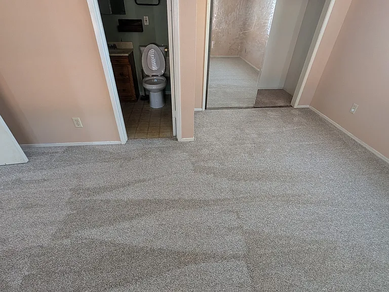 15318 Lancelot Ave — Photo 4