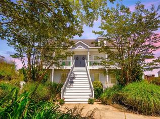 2324 Sandpiper Rd, Virginia Beach, VA 23456