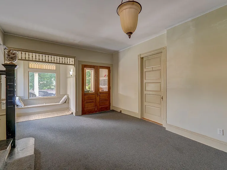 436 Prospect St — Photo 29