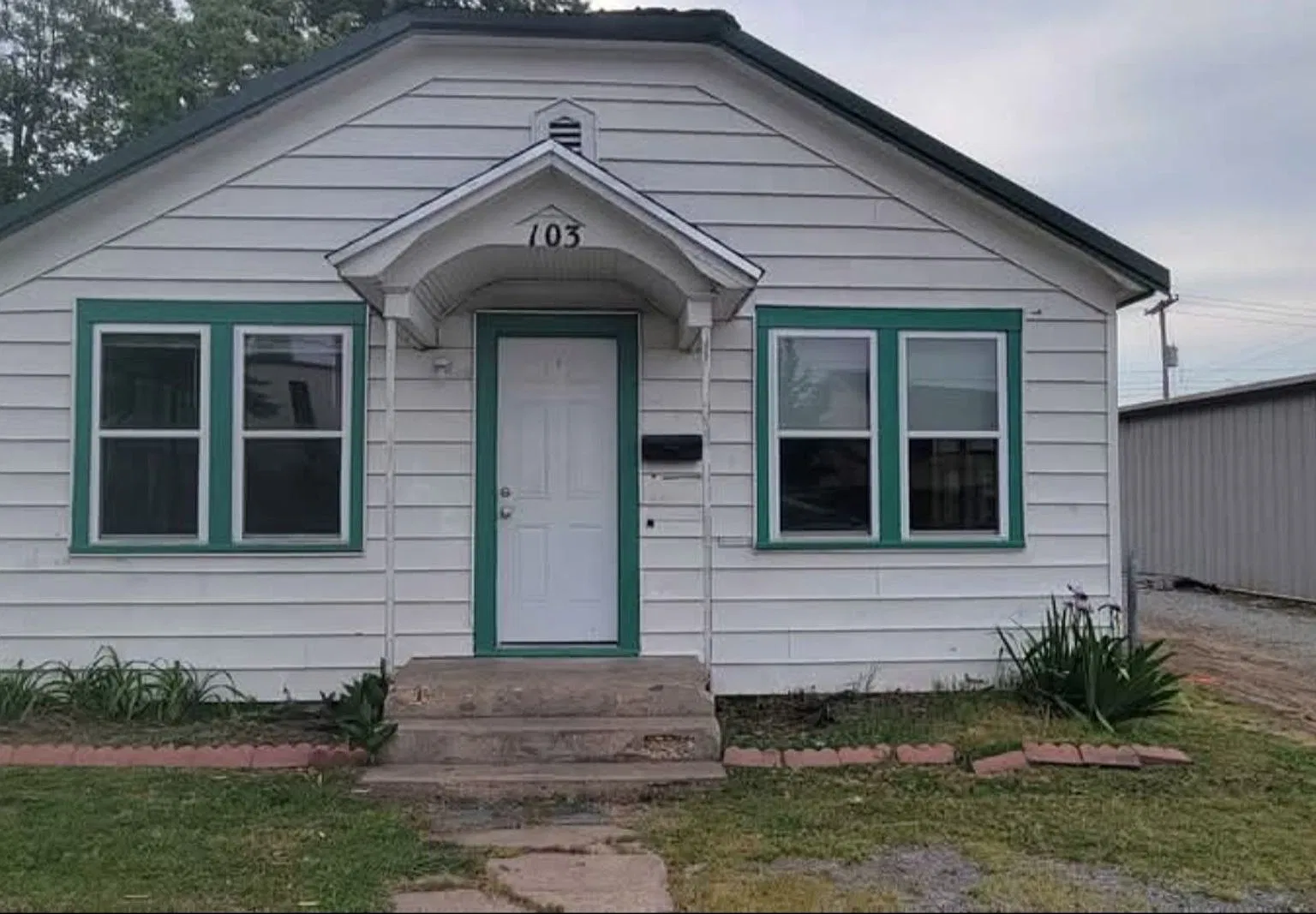 3 Bedroom House in Pryor — Photo 1