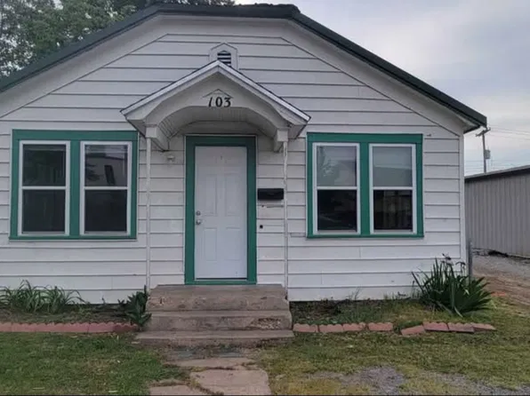 103 N Elliott St, Pryor, OK 74361