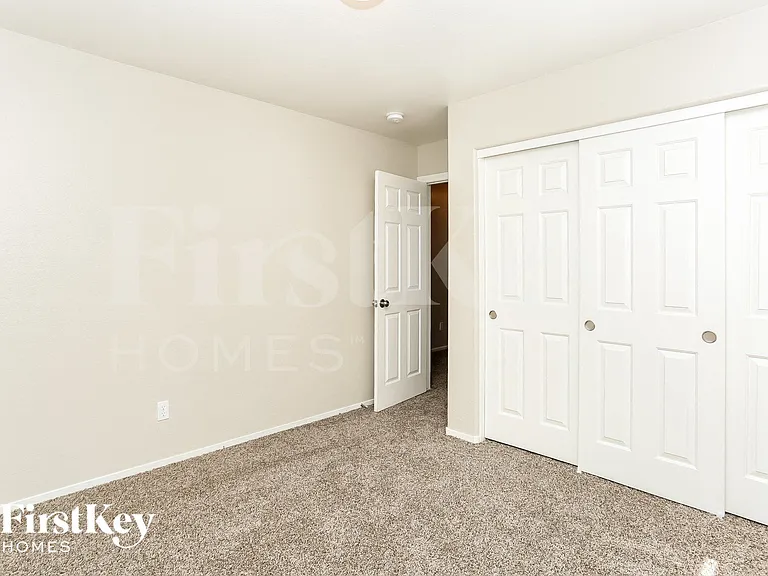 2713 Morning Rain St — Photo 10