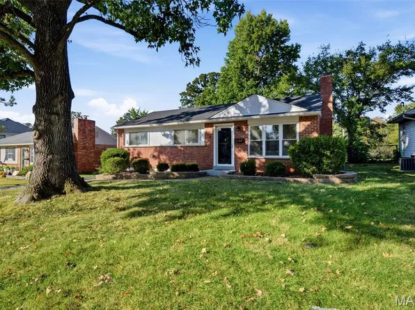 713 Huntwood Ln, Saint Louis, MO 63122