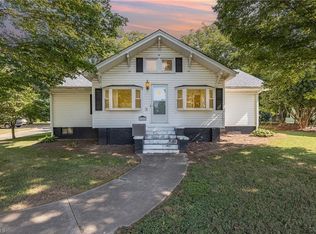 2844 Lone Hickory Rd, Yadkinville, NC 27055
