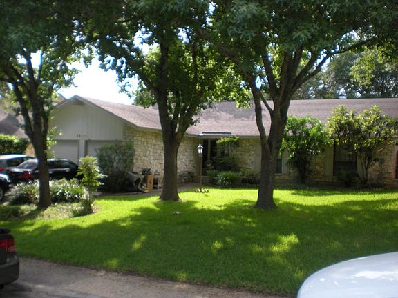 2nd image of 15111 Oak Spur St
