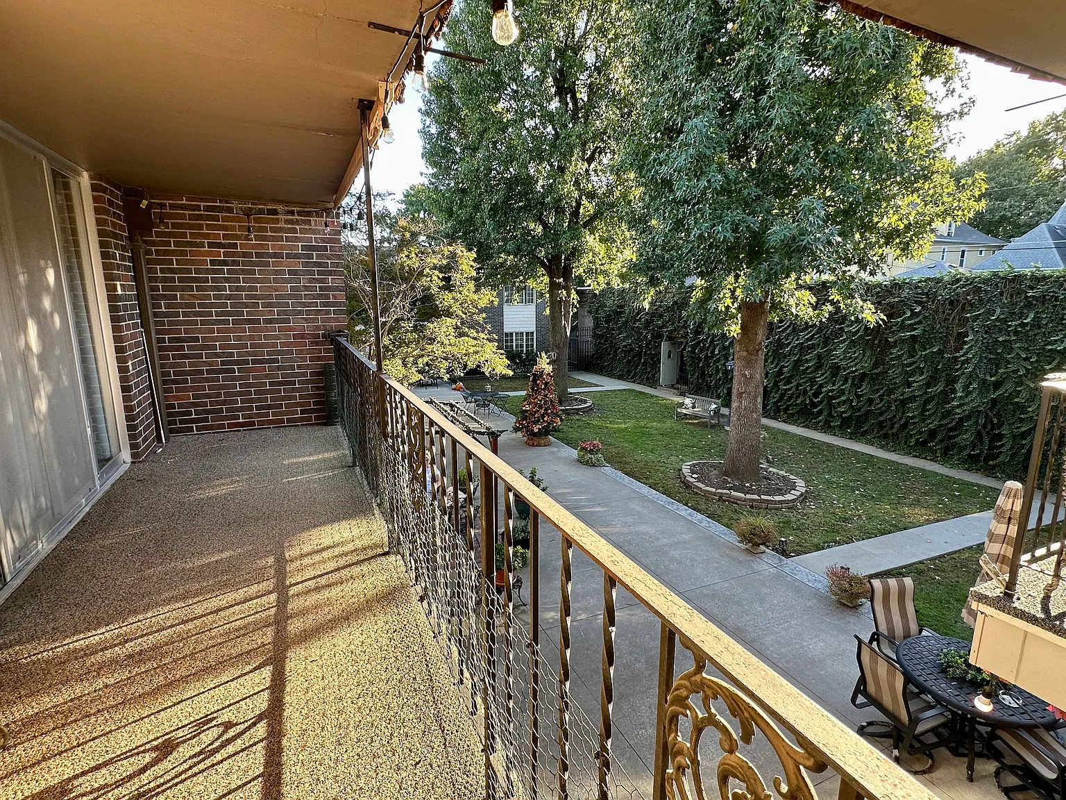 2 bed, $950 — Photo 2
