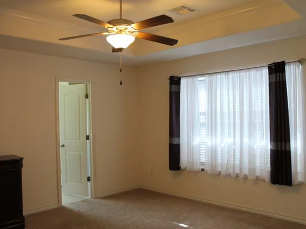 3308 NW 162nd St, Edmond, OK 73013