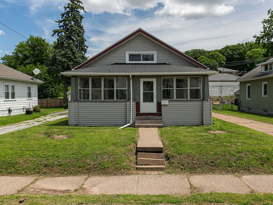 1st image of 1827 13th St