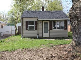 2190 E Boatfield Ave, Burton, MI 48529