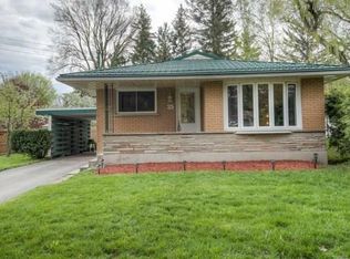 25 Broadleaf Pl, Kitchener, ON N2M 4E6