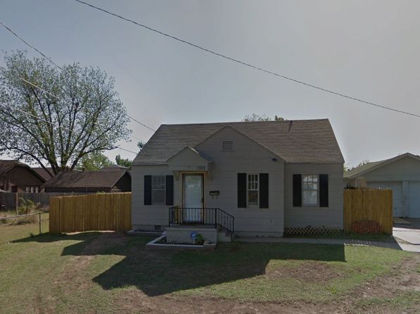 1908 N Linn Ave