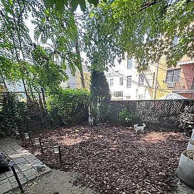 2nd image of 296 15th St APT 1L