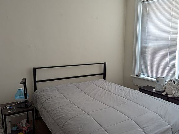 4th image of 52 Garden St APT 6