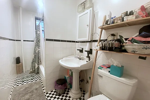 Rented by Douglas Elliman | media 9