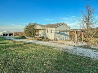 33392 Route U, Stoutsville, MO 65283