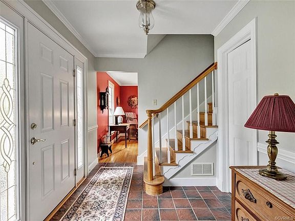 5th image of 1816 Hollingsworth Dr