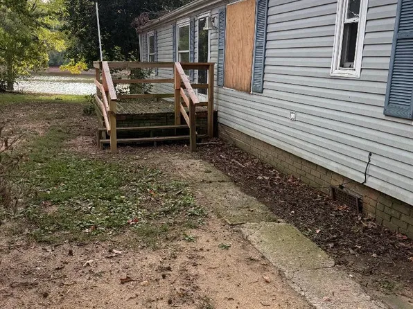 355 S Fisherman Ln, Salisbury, NC 28146