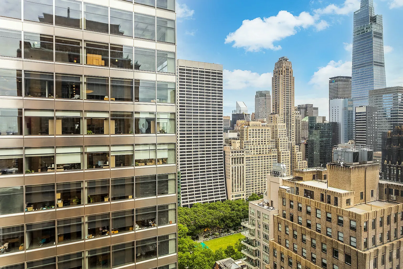100 West 39th Street — Photo 1