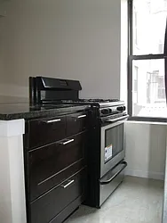 Rented by Tower Brokerage