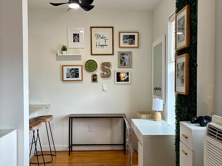 1001 Saint Paul St #7F — Photo 4