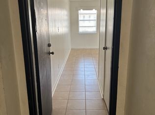 910 2nd St N APT 14, Jacksonville Beach, FL 32250