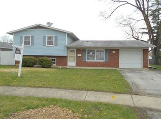 6621 Valley View Rd, Hanover Park, IL 60133