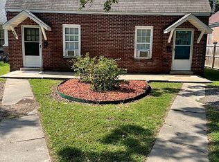 1717 College Ave #&-1719, Conway, AR 72034