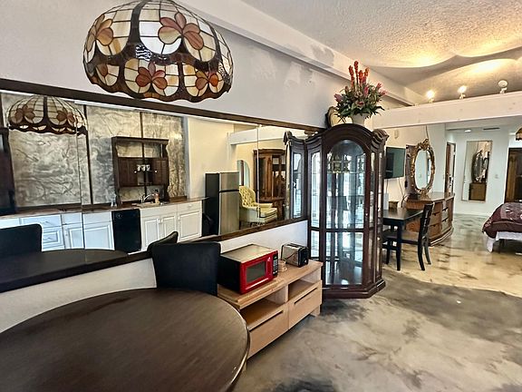4th image of 101 Palm Harbor Pkwy Ste 314