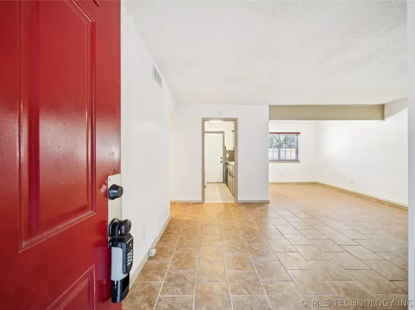 4804 S Victor Ave, Tulsa, OK 74105