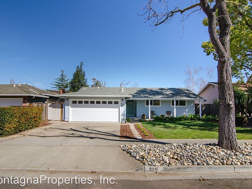 1st image of 226 Howes Dr