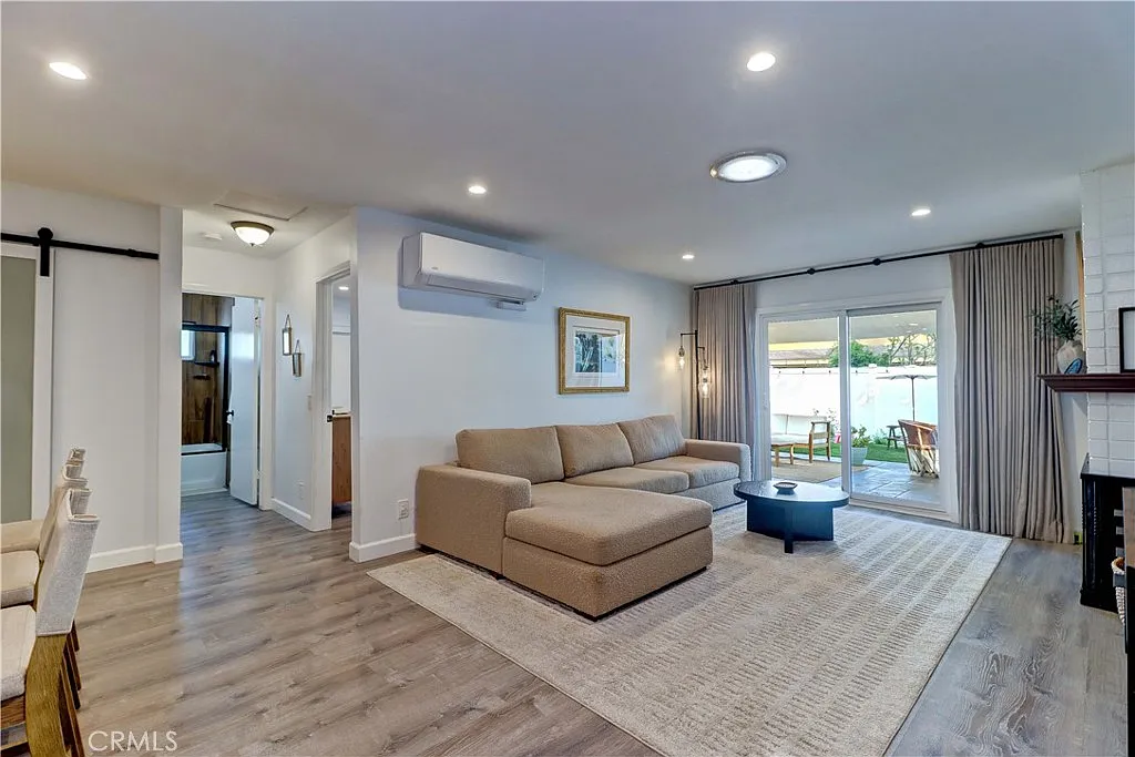 Building Photo - 2400 Elden Ave #21