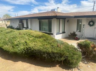 19236 Hupa Rd, Apple Valley, CA 92307