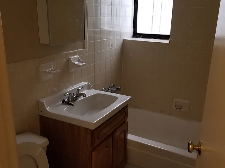 1305 Sheridan Ave #A3 — Photo 13