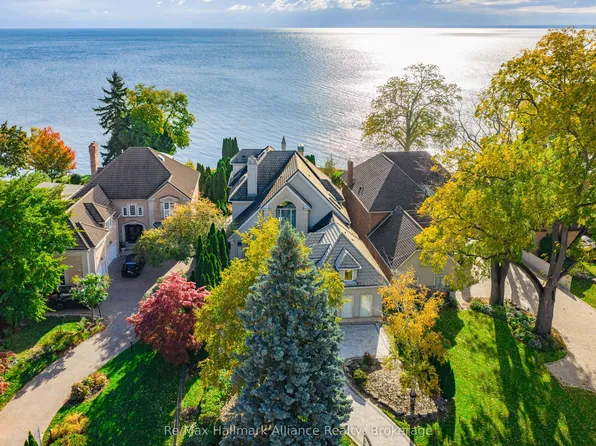 3206 Shoreline Dr, Oakville, ON L6L 5X4