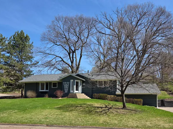 16409 Norwood Ln, Minnetonka, MN 55345