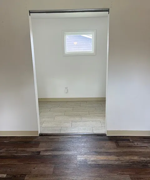 39 Linn Rd — Photo 11