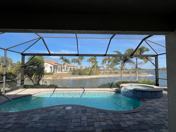 124 Maraviya Blvd, Nokomis, FL 34275