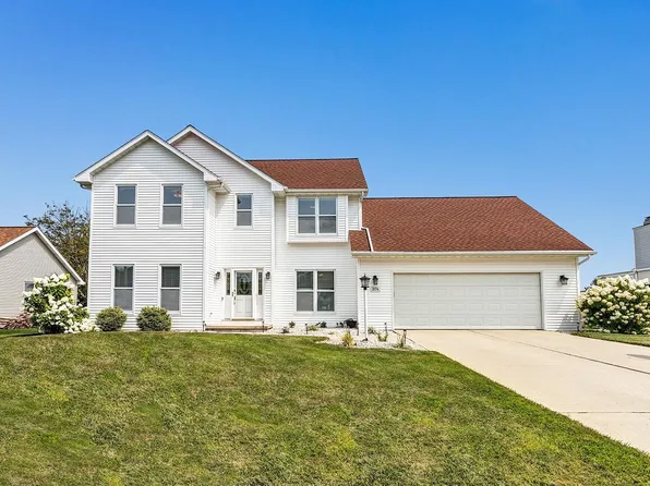 3174 Atlantis Dr, Green Bay, WI 54313