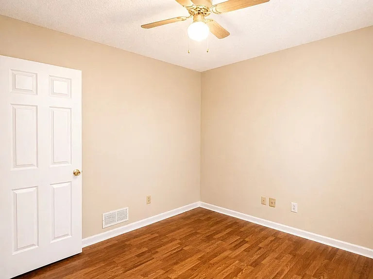 217 Briarpatch Ct — Photo 23