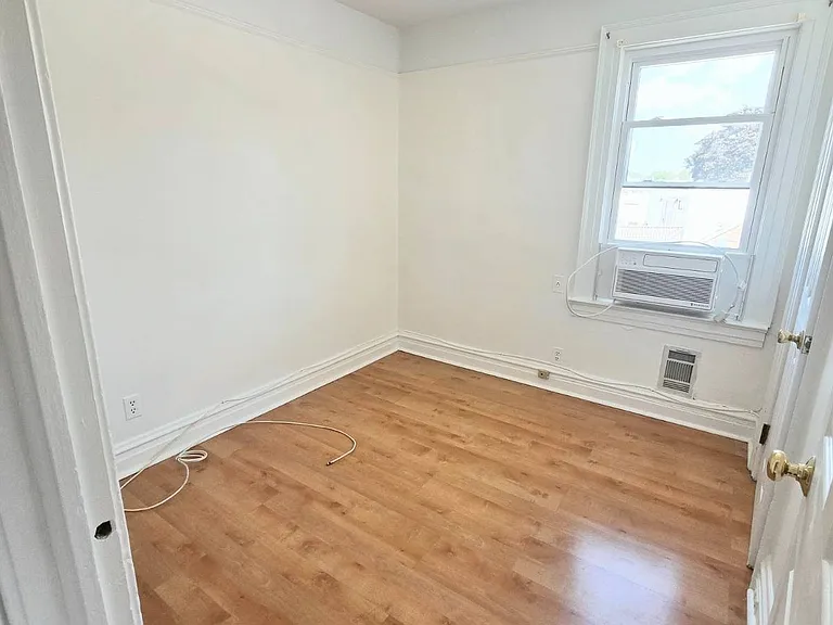 72-29 66th Rd #WHOLE HOUSE — Photo 14