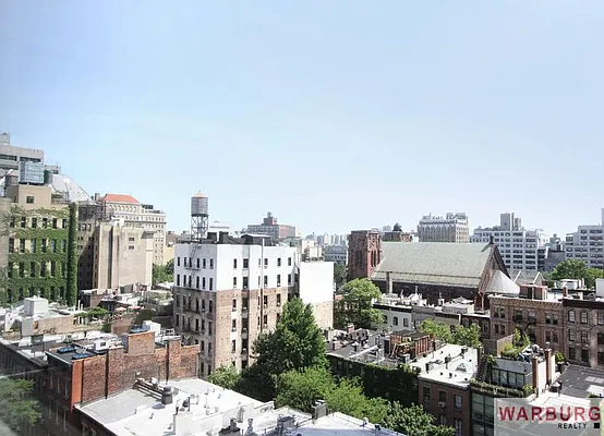 Sold by Warburg | media 4