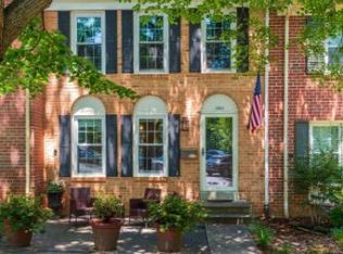 2406 Albot Rd, Reston, VA 20191