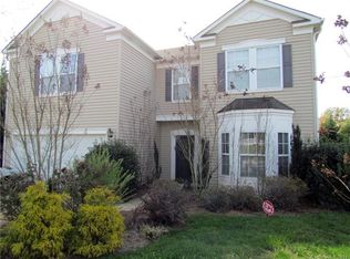 900 Poplar Forest Rdg, Clover, SC 29710